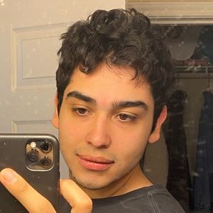 Meet your Posher, Nicholas